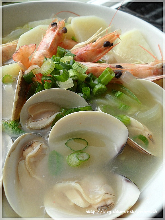 해물칼국수 이미지
