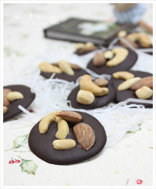 더블클릭을 하시면 이미지를 수정할 수 있습니다