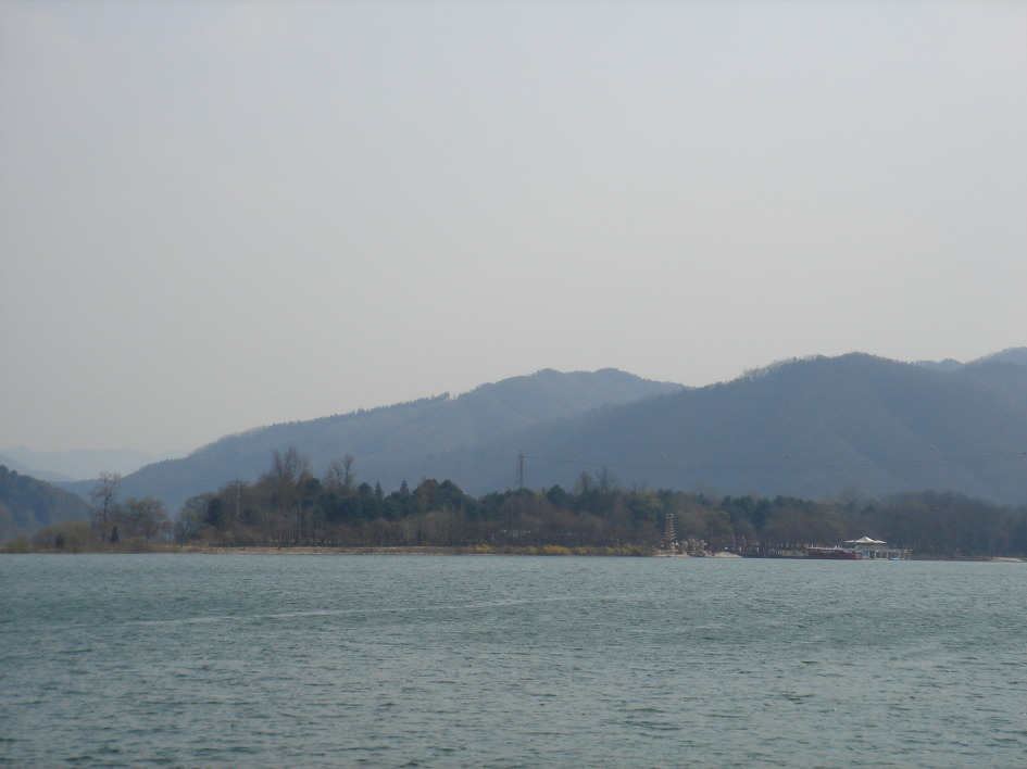 남 이장군과 남이섬