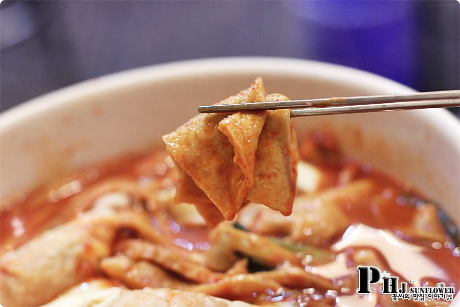 신당맛집-연예인들과 매스컴에서 인정한 매운 떡볶이 -엽기떡볶이