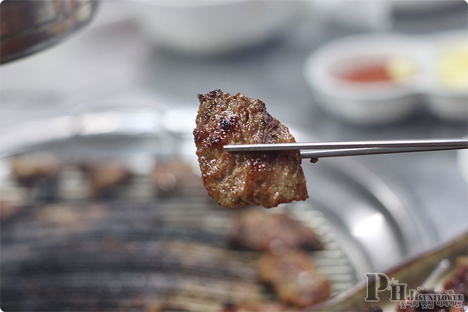 신당맛집/중구맛집-연탄불에 구워 더욱더 맛있는 등갈비의 맛집을 가보니..-연탄창고