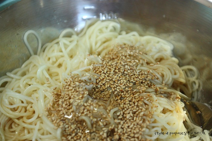 간장비빔국수