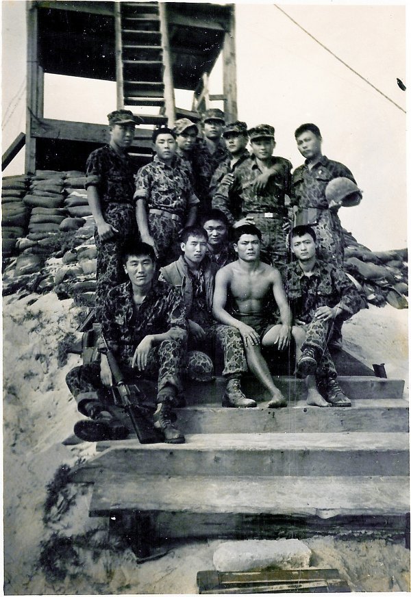 박찬우해병의 빛바랜사진