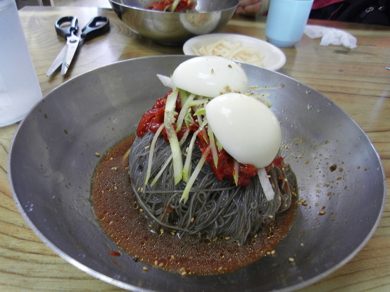 함흥냉면 이미지