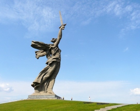 러시아 볼고그라드의  평화의 모국상 (母國像,Statue of Mother Russia) 