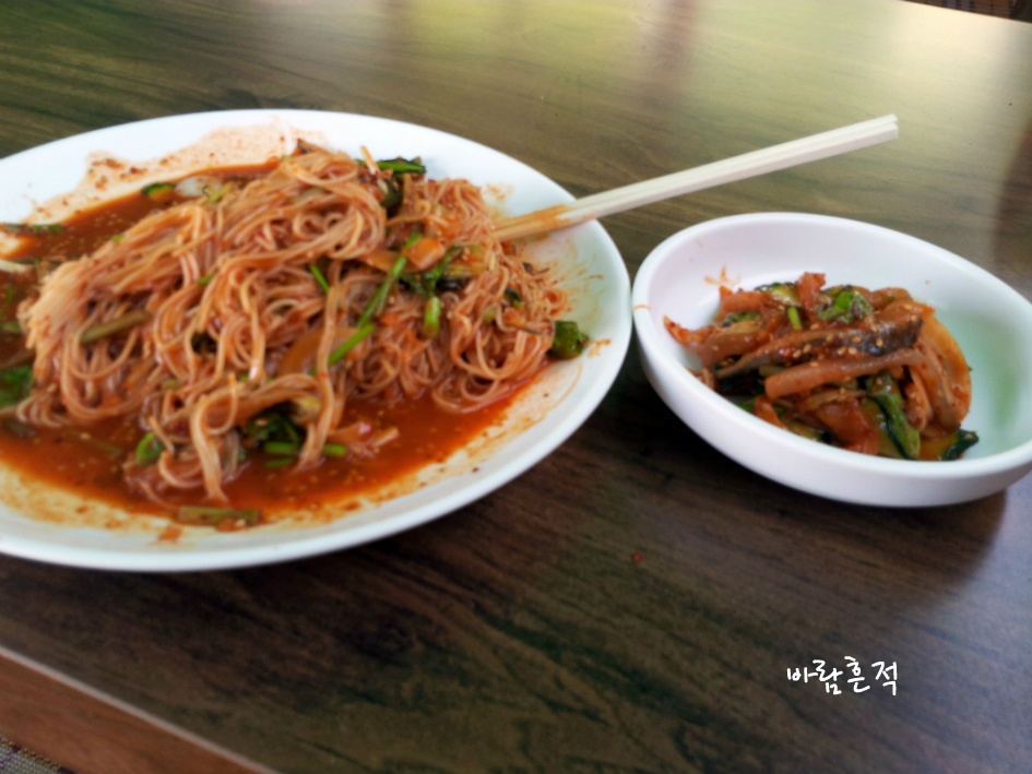 5~6월에만 맛볼수 있는 최고의 국수는?  봄 손님 웅어로 요리한 부드러운 웅어회국수 !