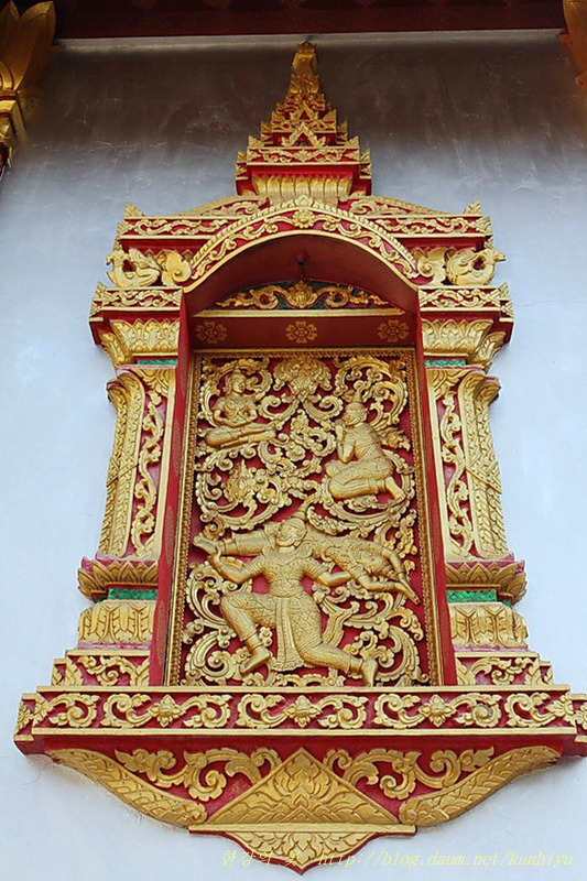 왓 농사원(Vat Nong Sikhounmuang)-2-한강의 꽃