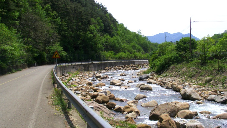 265BB443572DB1AA352BDA