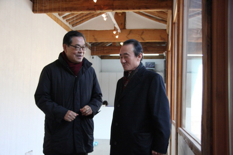 더블클릭을 하시면 이미지를 수정할 수 있습니다