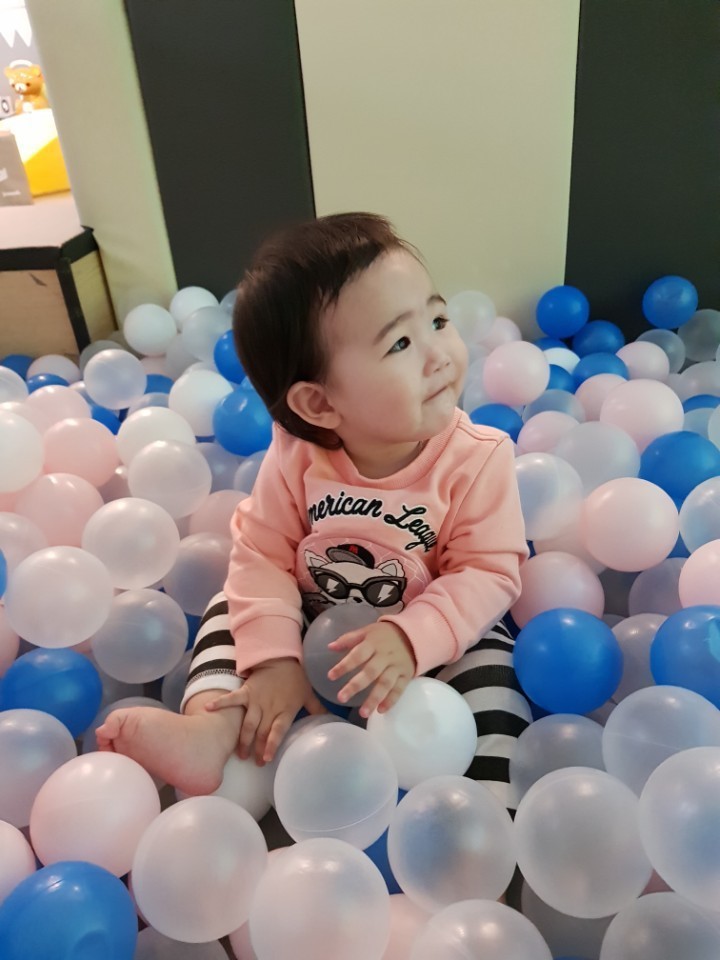 이쁜 짓 하는 손녀, 키즈까페도 가고