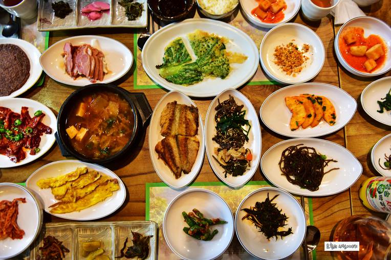 경상북도 청송겨울여행 청송맛집 주왕산 청솔식당의 산채 더덕구이정식 [청송가볼만한곳]